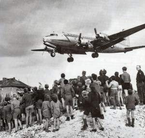 C-54 landing at Templehof